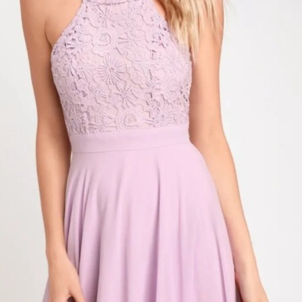 *LIKE NEW* Lulus Lilac Lace Maxi Dress - XS